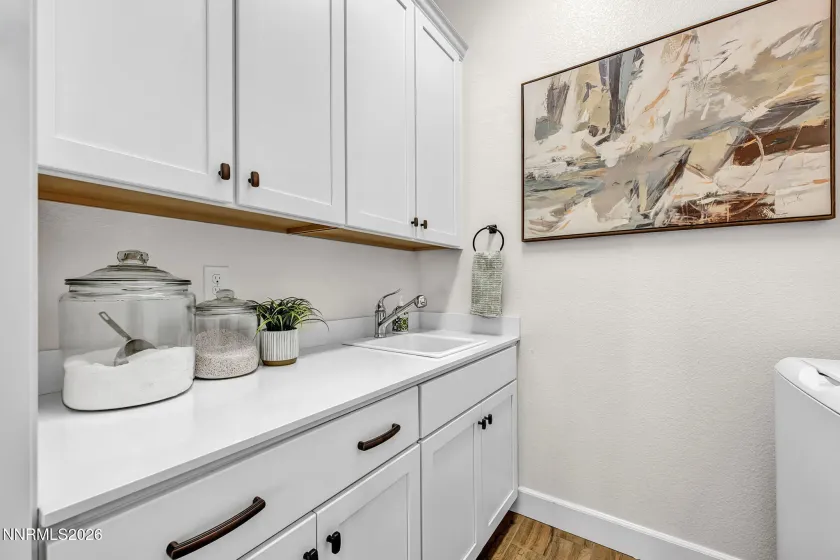 9752 Silverspar, Reno, Nevada 89521, 4 Bedrooms Bedrooms, ,5 BathroomsBathrooms,Residential,Residential,Silverspar,260004103