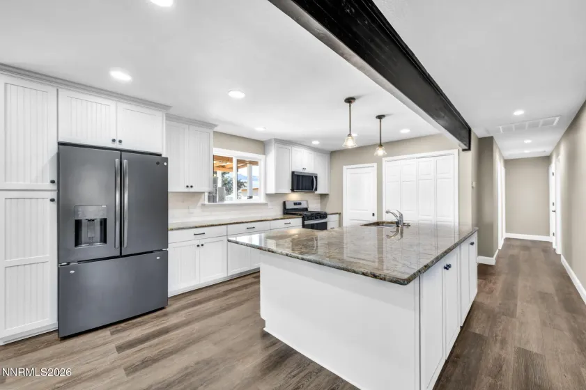 5500 Edmonds, Carson City, Nevada 89701, 4 Bedrooms Bedrooms, ,3 BathroomsBathrooms,Residential,Residential,Edmonds,260004105