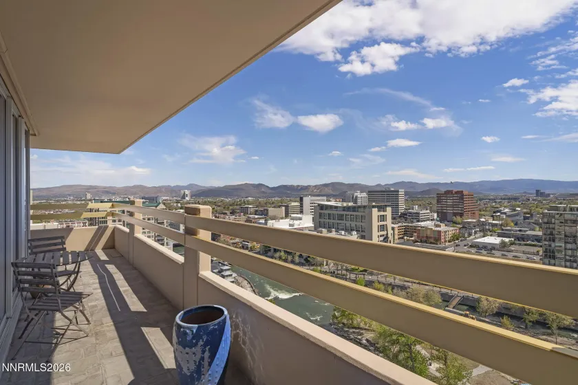 100 Arlington, Reno, Nevada 89501, 3 Bedrooms Bedrooms, ,3 BathroomsBathrooms,Residential,Residential,Arlington,260004107