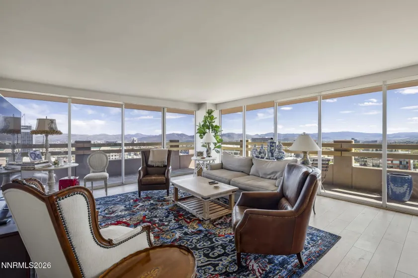 100 Arlington, Reno, Nevada 89501, 3 Bedrooms Bedrooms, ,3 BathroomsBathrooms,Residential,Residential,Arlington,260004107