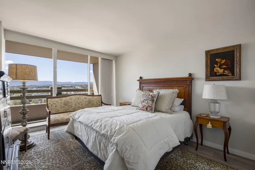 100 Arlington, Reno, Nevada 89501, 3 Bedrooms Bedrooms, ,3 BathroomsBathrooms,Residential,Residential,Arlington,260004107