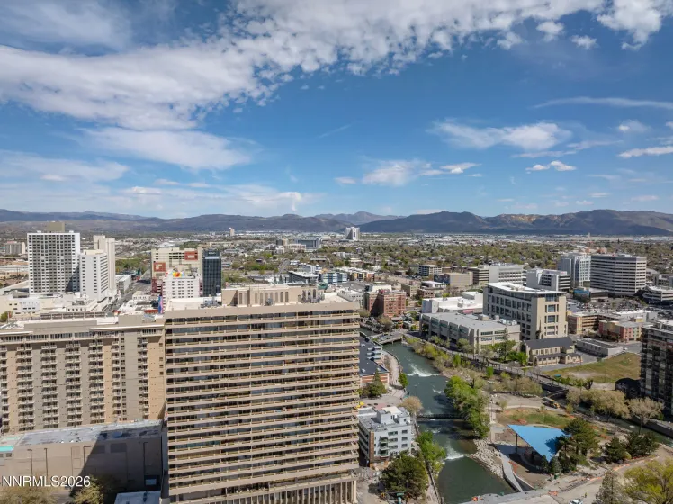 100 Arlington, Reno, Nevada 89501, 3 Bedrooms Bedrooms, ,3 BathroomsBathrooms,Residential,Residential,Arlington,260004107