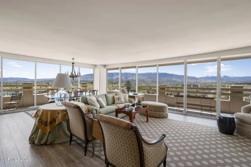 100 Arlington, Reno, Nevada 89501, 3 Bedrooms Bedrooms, ,3 BathroomsBathrooms,Residential,Residential,Arlington,260004107