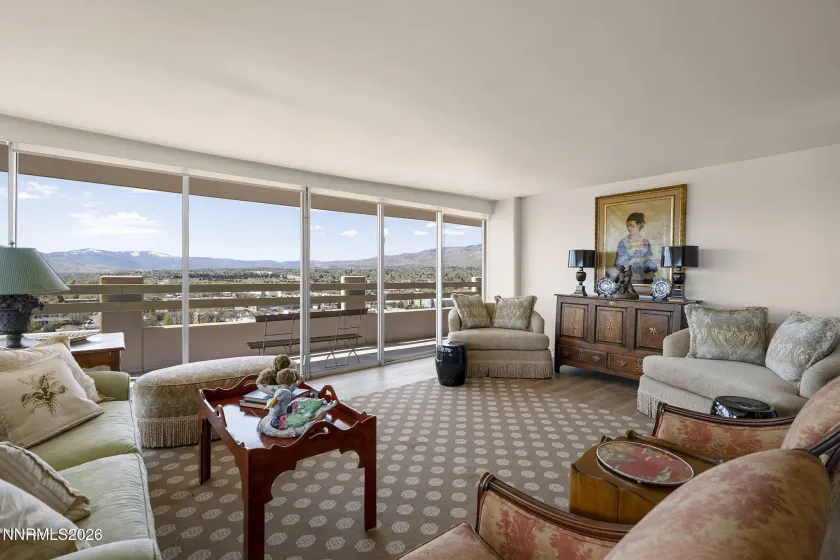 100 Arlington, Reno, Nevada 89501, 3 Bedrooms Bedrooms, ,3 BathroomsBathrooms,Residential,Residential,Arlington,260004107