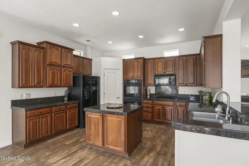 9900 Wilbur May, Reno, Nevada 89521, 3 Bedrooms Bedrooms, ,2 BathroomsBathrooms,Residential,Residential,Wilbur May,260004115