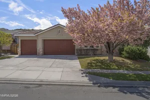 2815 Falcon Ridge, Sparks, Nevada 89436, 3 Bedrooms Bedrooms, ,2 BathroomsBathrooms,Residential,Residential,Falcon Ridge,260004114