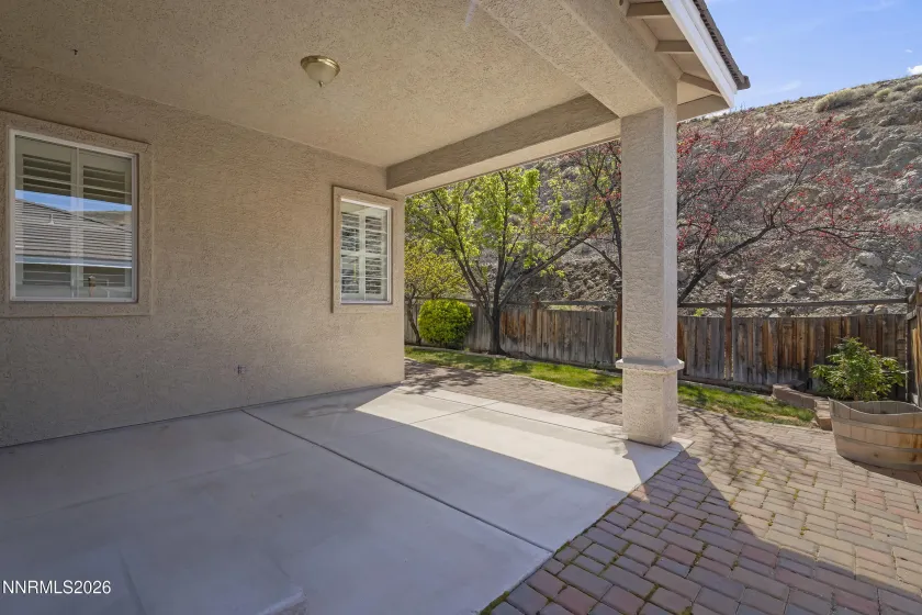 2815 Falcon Ridge, Sparks, Nevada 89436, 3 Bedrooms Bedrooms, ,2 BathroomsBathrooms,Residential,Residential,Falcon Ridge,260004114