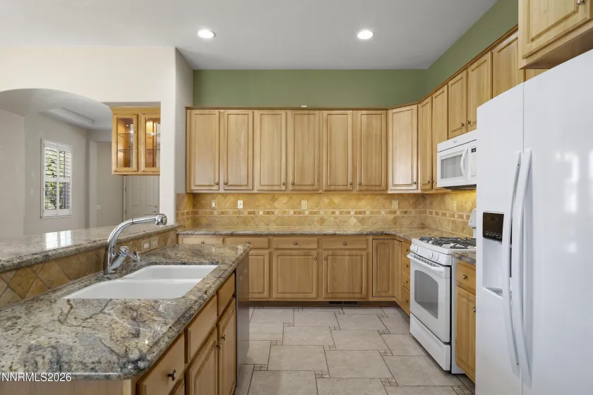 2815 Falcon Ridge, Sparks, Nevada 89436, 3 Bedrooms Bedrooms, ,2 BathroomsBathrooms,Residential,Residential,Falcon Ridge,260004114