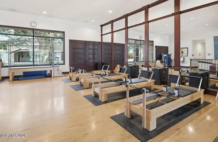 900 Meadows, Reno, Nevada 89521, 1 Bedroom Bedrooms, ,1 BathroomBathrooms,Residential,Residential,Meadows,260004131