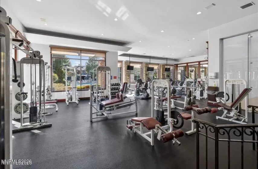 900 Meadows, Reno, Nevada 89521, 1 Bedroom Bedrooms, ,1 BathroomBathrooms,Residential,Residential,Meadows,260004131