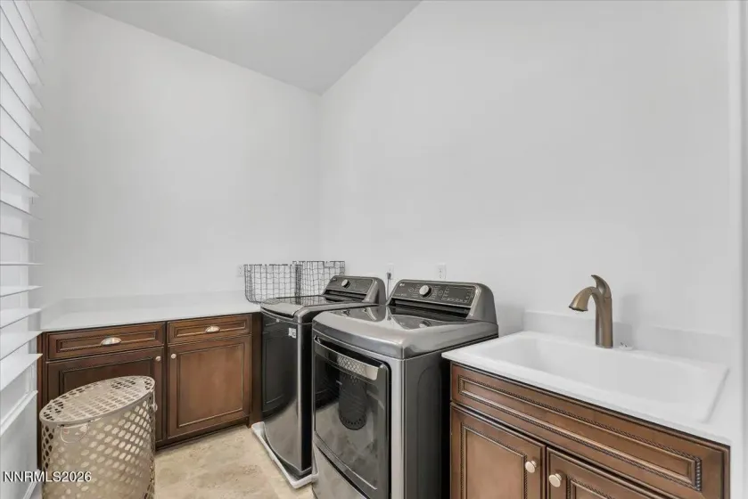 302 Desert Chukar, Spanish Springs, Nevada 89441, 4 Bedrooms Bedrooms, ,3 BathroomsBathrooms,Residential,Residential,Desert Chukar,260004137