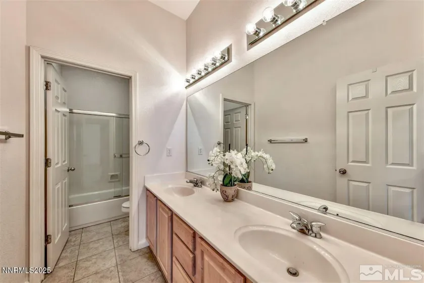 1830 Kodiak, Reno, Nevada 89511, 4 Bedrooms Bedrooms, ,3 BathroomsBathrooms,Residential Lease,Manufactured,Kodiak,260004138