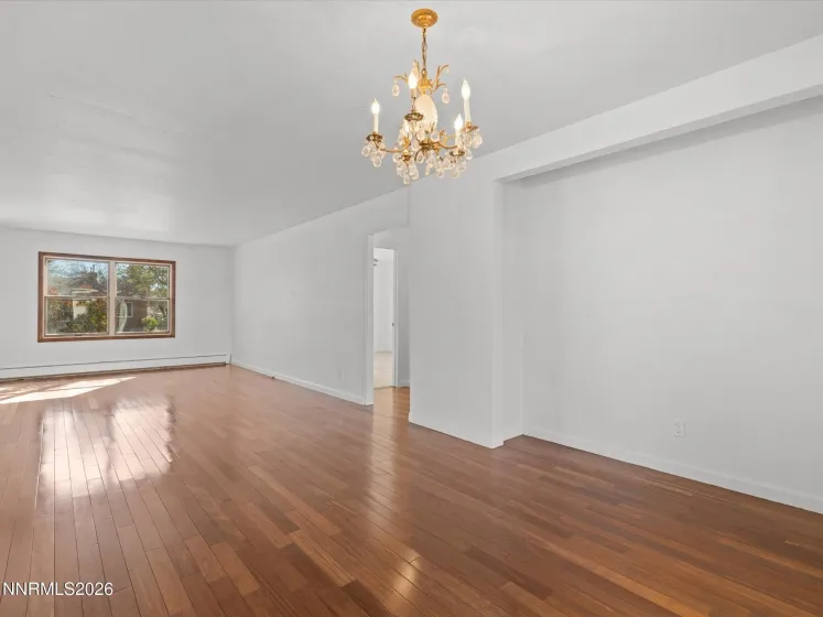 995 Bates, Reno, Nevada 89502, 2 Bedrooms Bedrooms, ,2 BathroomsBathrooms,Residential,Residential,Bates,260004139