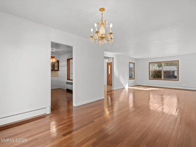 995 Bates, Reno, Nevada 89502, 2 Bedrooms Bedrooms, ,2 BathroomsBathrooms,Residential,Residential,Bates,260004139