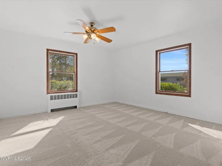 995 Bates, Reno, Nevada 89502, 2 Bedrooms Bedrooms, ,2 BathroomsBathrooms,Residential,Residential,Bates,260004139