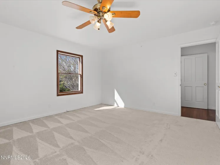 995 Bates, Reno, Nevada 89502, 2 Bedrooms Bedrooms, ,2 BathroomsBathrooms,Residential,Residential,Bates,260004139