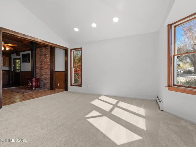 995 Bates, Reno, Nevada 89502, 2 Bedrooms Bedrooms, ,2 BathroomsBathrooms,Residential,Residential,Bates,260004139