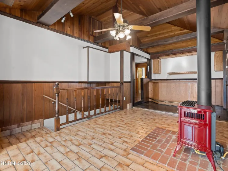 995 Bates, Reno, Nevada 89502, 2 Bedrooms Bedrooms, ,2 BathroomsBathrooms,Residential,Residential,Bates,260004139