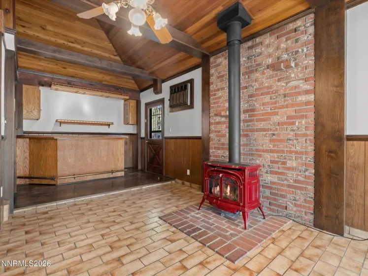 995 Bates, Reno, Nevada 89502, 2 Bedrooms Bedrooms, ,2 BathroomsBathrooms,Residential,Residential,Bates,260004139