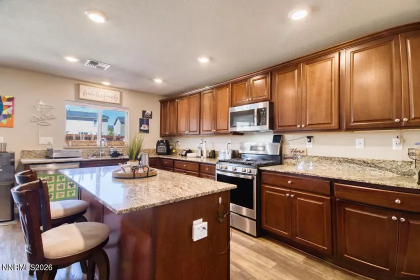 8957 Buffalo Grove, Reno, Nevada 89506, 4 Bedrooms Bedrooms, ,3 BathroomsBathrooms,Residential,Residential,Buffalo Grove,260004140