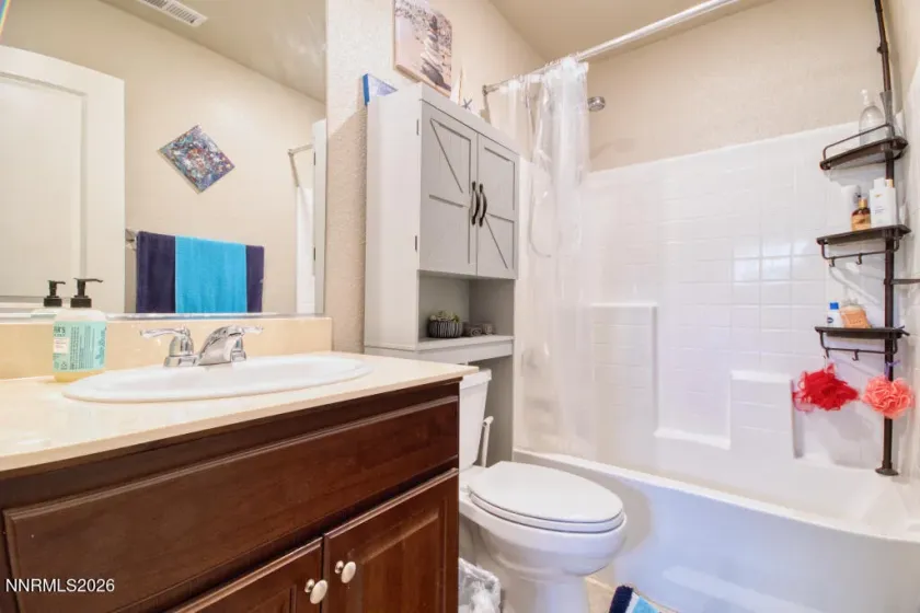 8957 Buffalo Grove, Reno, Nevada 89506, 4 Bedrooms Bedrooms, ,3 BathroomsBathrooms,Residential,Residential,Buffalo Grove,260004140