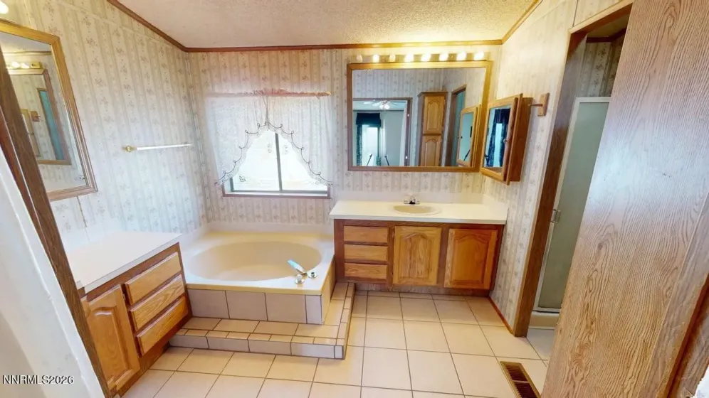 310 Bastian, Battle Mountain, Nevada 89820, 3 Bedrooms Bedrooms, ,2 BathroomsBathrooms,Residential,Residential,Bastian,260004141