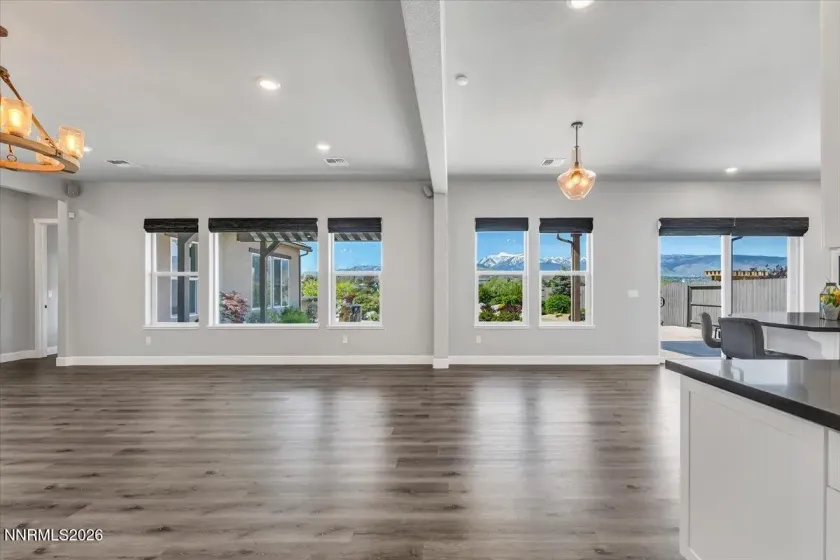 14239 Silver Moon, Reno, Nevada 89521, 4 Bedrooms Bedrooms, ,3 BathroomsBathrooms,Residential,Residential,Silver Moon,260004143