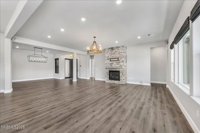 14239 Silver Moon, Reno, Nevada 89521, 4 Bedrooms Bedrooms, ,3 BathroomsBathrooms,Residential,Residential,Silver Moon,260004143