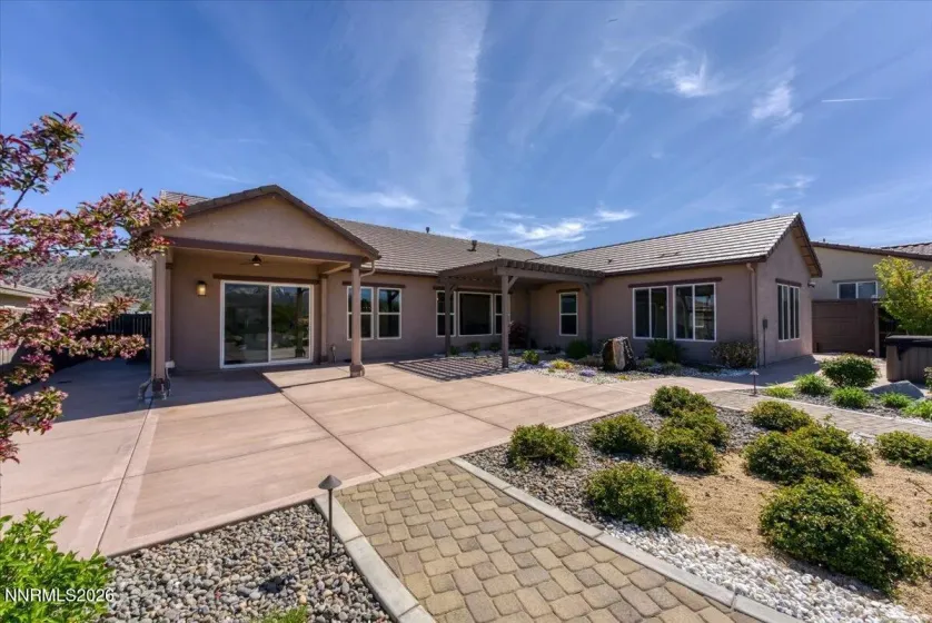 14239 Silver Moon, Reno, Nevada 89521, 4 Bedrooms Bedrooms, ,3 BathroomsBathrooms,Residential,Residential,Silver Moon,260004143