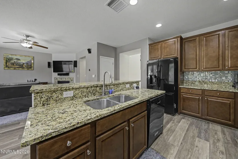 10891 Pebble Hill, Reno, Nevada 89521, 4 Bedrooms Bedrooms, ,3 BathroomsBathrooms,Residential,Residential,Pebble Hill,260004145