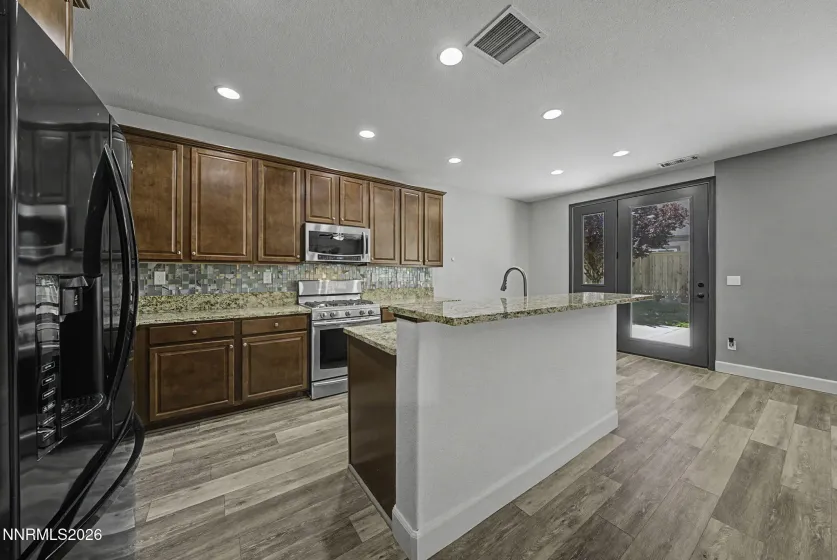 10891 Pebble Hill, Reno, Nevada 89521, 4 Bedrooms Bedrooms, ,3 BathroomsBathrooms,Residential,Residential,Pebble Hill,260004145