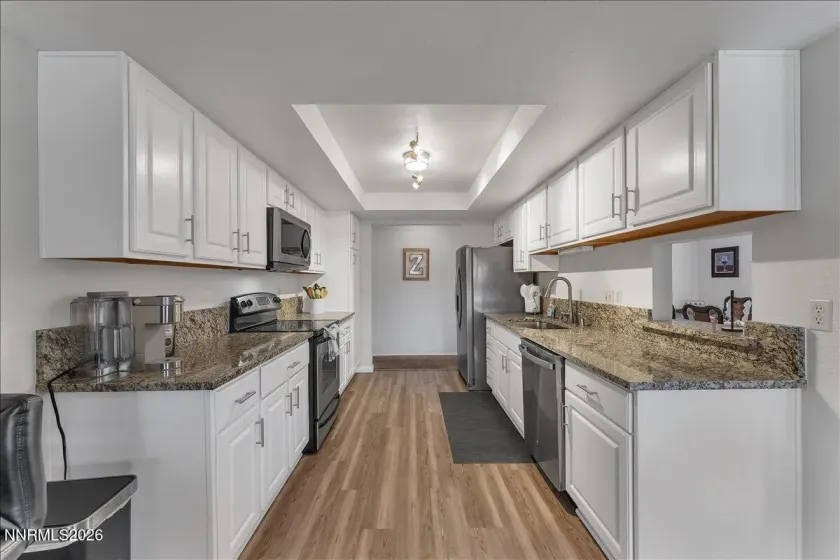 560 Peter, Reno, Nevada 89503, 4 Bedrooms Bedrooms, ,2 BathroomsBathrooms,Residential,Residential,Peter,260004146