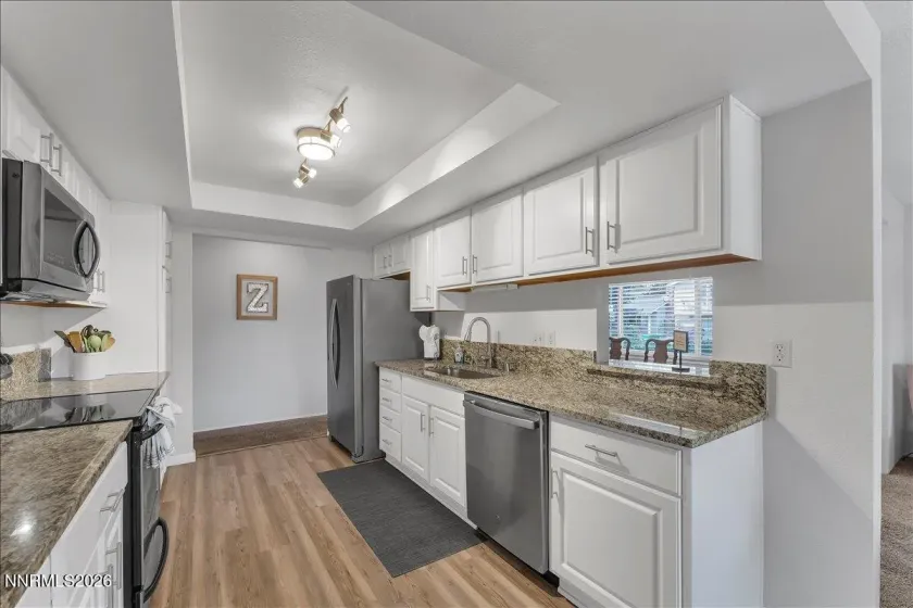 560 Peter, Reno, Nevada 89503, 4 Bedrooms Bedrooms, ,2 BathroomsBathrooms,Residential,Residential,Peter,260004146