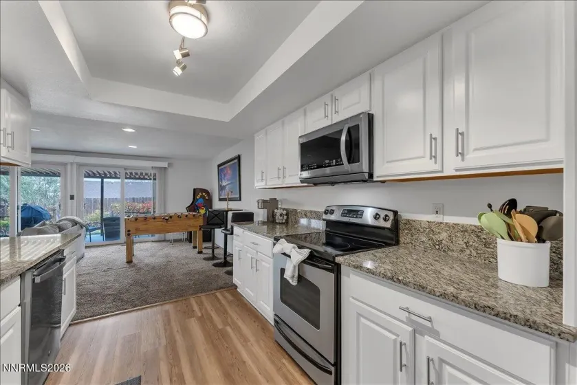 560 Peter, Reno, Nevada 89503, 4 Bedrooms Bedrooms, ,2 BathroomsBathrooms,Residential,Residential,Peter,260004146