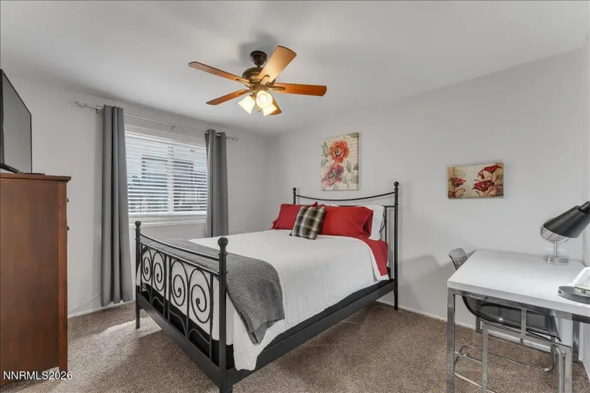 560 Peter, Reno, Nevada 89503, 4 Bedrooms Bedrooms, ,2 BathroomsBathrooms,Residential,Residential,Peter,260004146