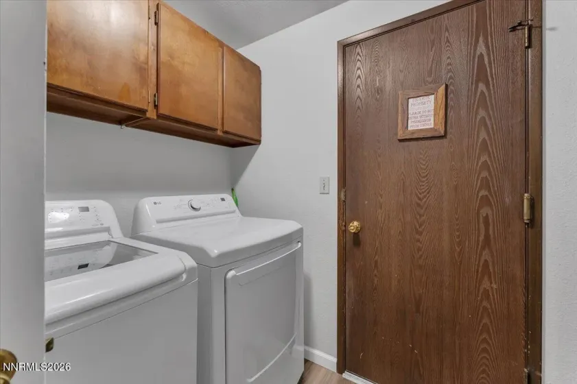 560 Peter, Reno, Nevada 89503, 4 Bedrooms Bedrooms, ,2 BathroomsBathrooms,Residential,Residential,Peter,260004146