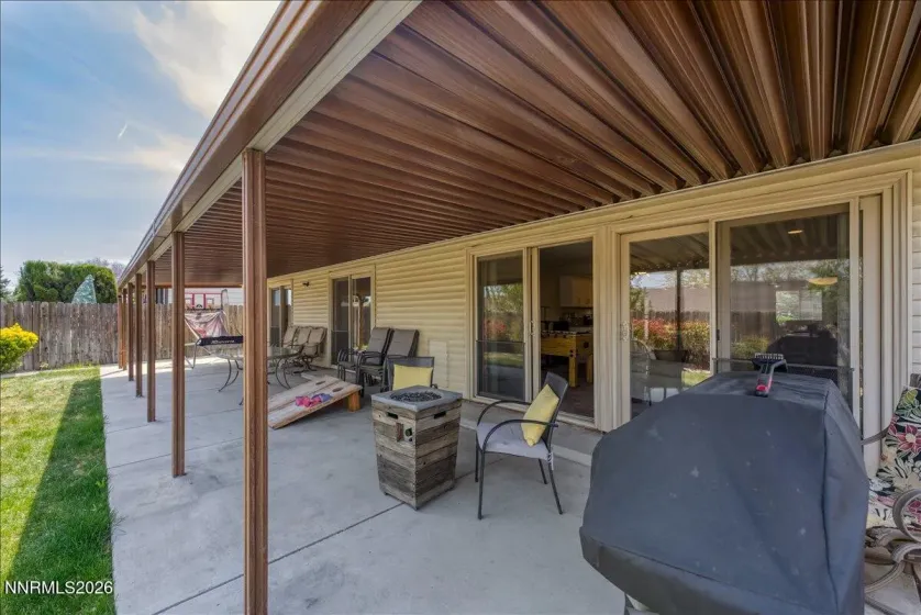 560 Peter, Reno, Nevada 89503, 4 Bedrooms Bedrooms, ,2 BathroomsBathrooms,Residential,Residential,Peter,260004146