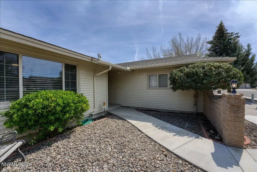 560 Peter, Reno, Nevada 89503, 4 Bedrooms Bedrooms, ,2 BathroomsBathrooms,Residential,Residential,Peter,260004146