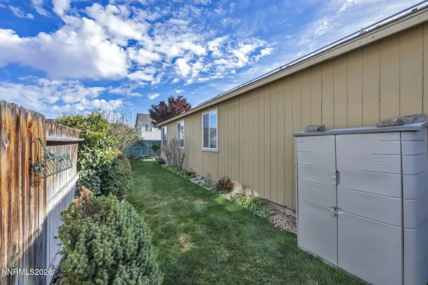 1374 Mountain Rose, Fernley, Nevada 89408, 3 Bedrooms Bedrooms, ,2 BathroomsBathrooms,Residential,Residential,Mountain Rose,260004148