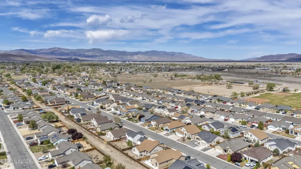1374 Mountain Rose, Fernley, Nevada 89408, 3 Bedrooms Bedrooms, ,2 BathroomsBathrooms,Residential,Residential,Mountain Rose,260004148