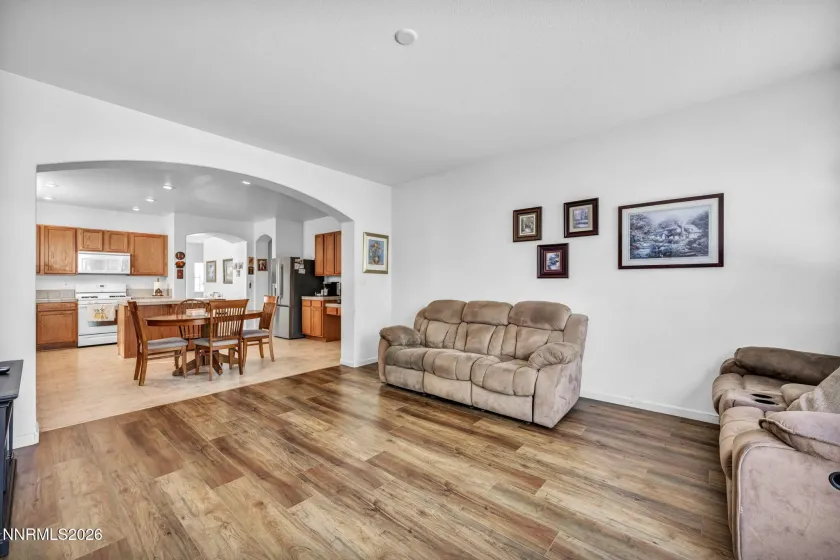 1374 Mountain Rose, Fernley, Nevada 89408, 3 Bedrooms Bedrooms, ,2 BathroomsBathrooms,Residential,Residential,Mountain Rose,260004148