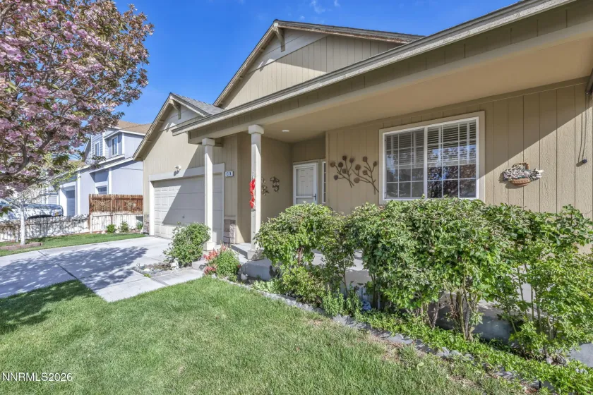 1374 Mountain Rose, Fernley, Nevada 89408, 3 Bedrooms Bedrooms, ,2 BathroomsBathrooms,Residential,Residential,Mountain Rose,260004148