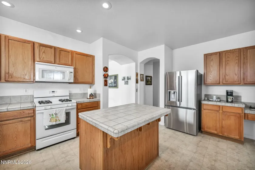 1374 Mountain Rose, Fernley, Nevada 89408, 3 Bedrooms Bedrooms, ,2 BathroomsBathrooms,Residential,Residential,Mountain Rose,260004148