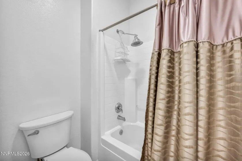 1374 Mountain Rose, Fernley, Nevada 89408, 3 Bedrooms Bedrooms, ,2 BathroomsBathrooms,Residential,Residential,Mountain Rose,260004148