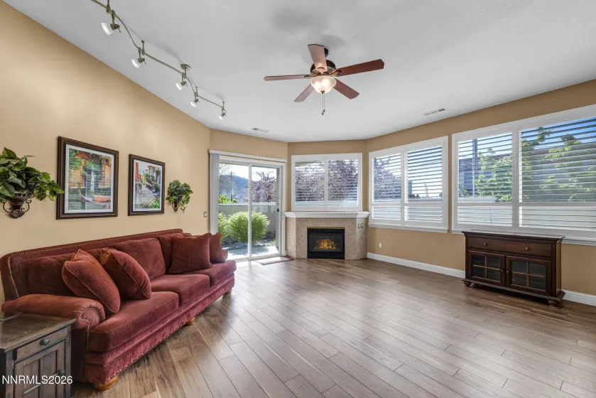 1115 Bandtail, Carson City, Nevada 89701, 2 Bedrooms Bedrooms, ,2 BathroomsBathrooms,Residential,Residential,Bandtail,260004149