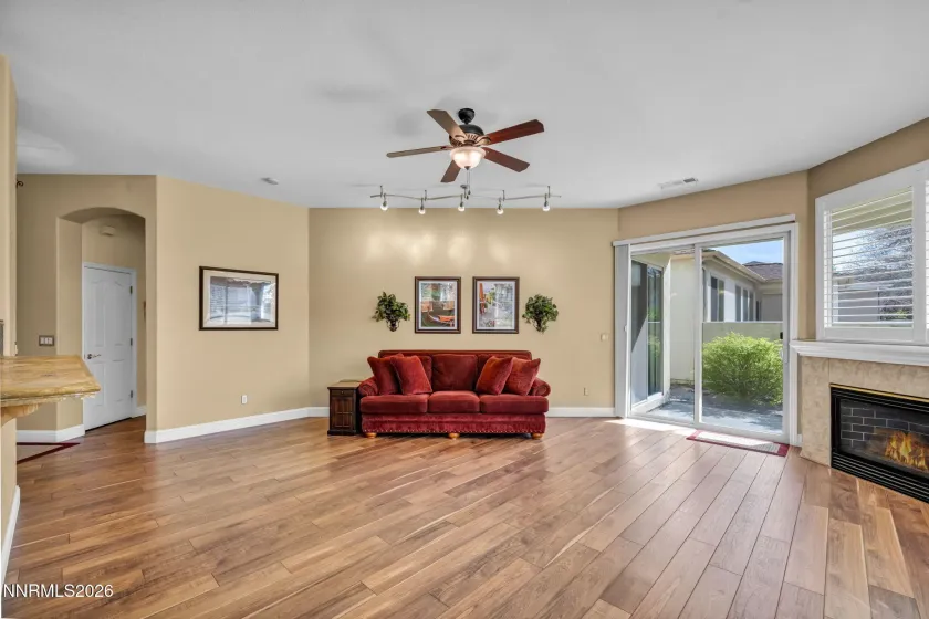 1115 Bandtail, Carson City, Nevada 89701, 2 Bedrooms Bedrooms, ,2 BathroomsBathrooms,Residential,Residential,Bandtail,260004149