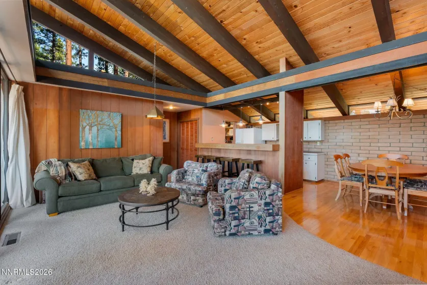 725 Fairview, Incline Village, Nevada 89451, 3 Bedrooms Bedrooms, ,2 BathroomsBathrooms,Residential,Residential,Fairview,260004151