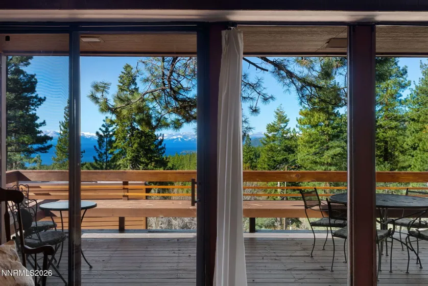 725 Fairview, Incline Village, Nevada 89451, 3 Bedrooms Bedrooms, ,2 BathroomsBathrooms,Residential,Residential,Fairview,260004151