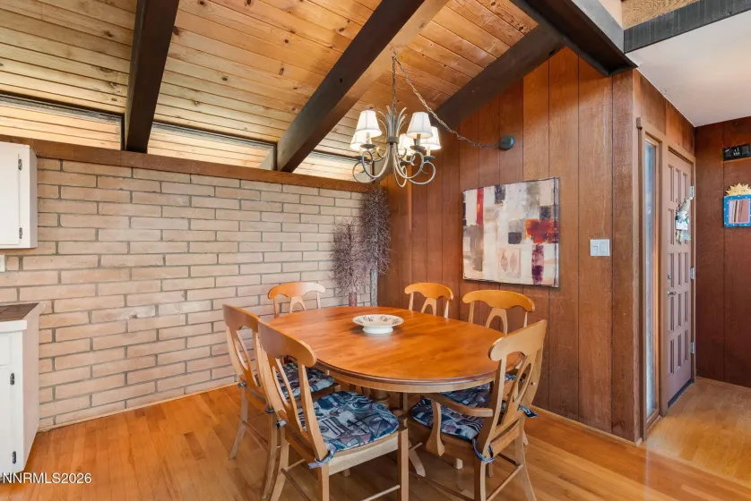 725 Fairview, Incline Village, Nevada 89451, 3 Bedrooms Bedrooms, ,2 BathroomsBathrooms,Residential,Residential,Fairview,260004151