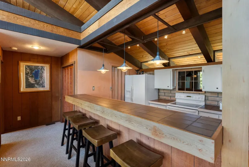 725 Fairview, Incline Village, Nevada 89451, 3 Bedrooms Bedrooms, ,2 BathroomsBathrooms,Residential,Residential,Fairview,260004151